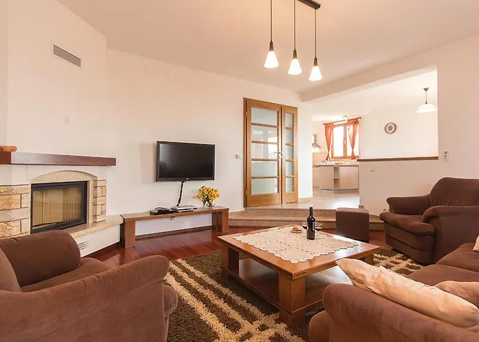 Fazanska Cesta Croatia * Vodnjan